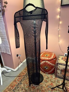PrettyLittleThing Black Sheer Maxi Dress